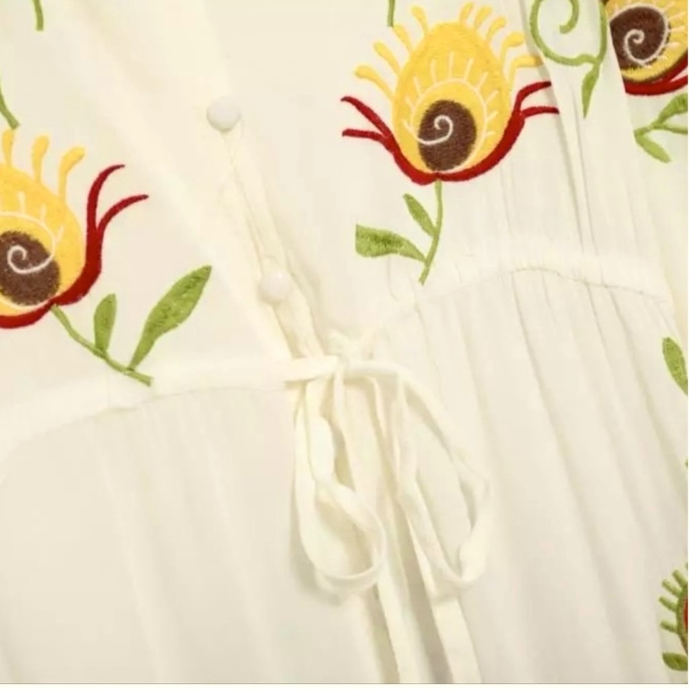 Fabulous flowing bird & heart embroidered white kimono maxi Maternity Dress - Picture 7 of 8